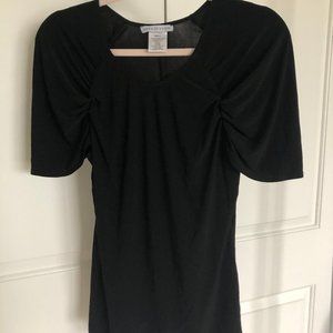 Black rushed short sleeve top